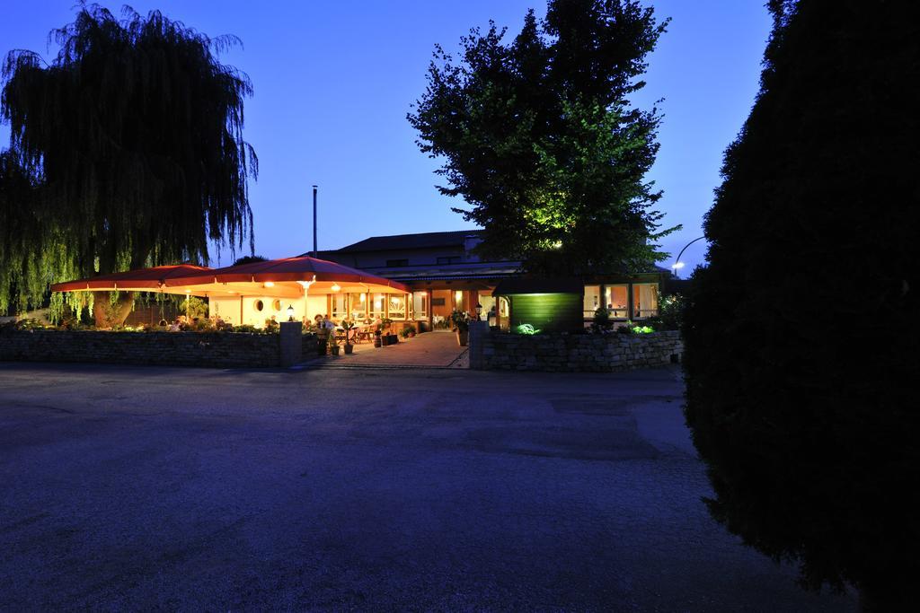 Hotel Dreimaedelhaus 에스페캄프미트워드 외부 사진