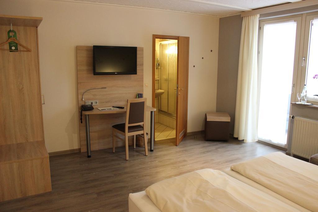 Hotel Dreimaedelhaus 에스페캄프미트워드 외부 사진