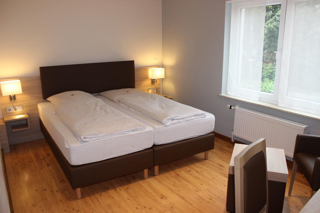 Hotel Dreimaedelhaus 에스페캄프미트워드 외부 사진